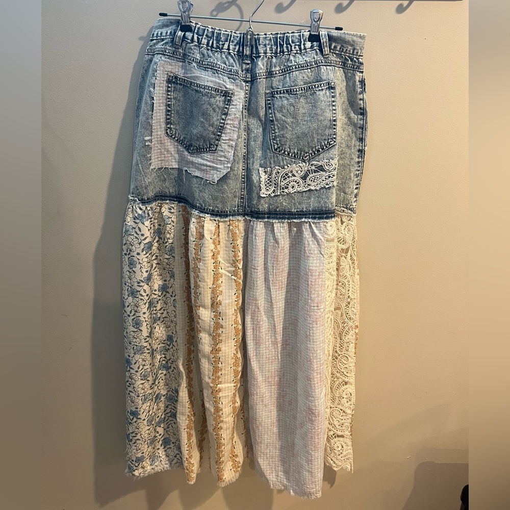 *Free Gift* POL Denim and Lace A-Line Skirt - Picture 7 of 13